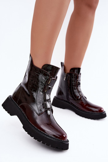 Insulated women's ankle boots with patent effect T.Sokolski Z26-501 burgundy
