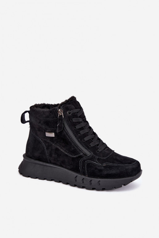 Insulated women's ankle boots made of faux suede black color Alirella