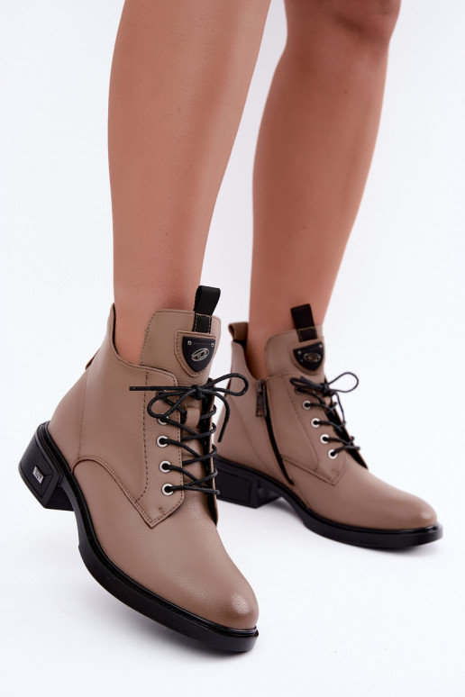 Leather ankle boots with ornaments Vinceza 133145 in sand color