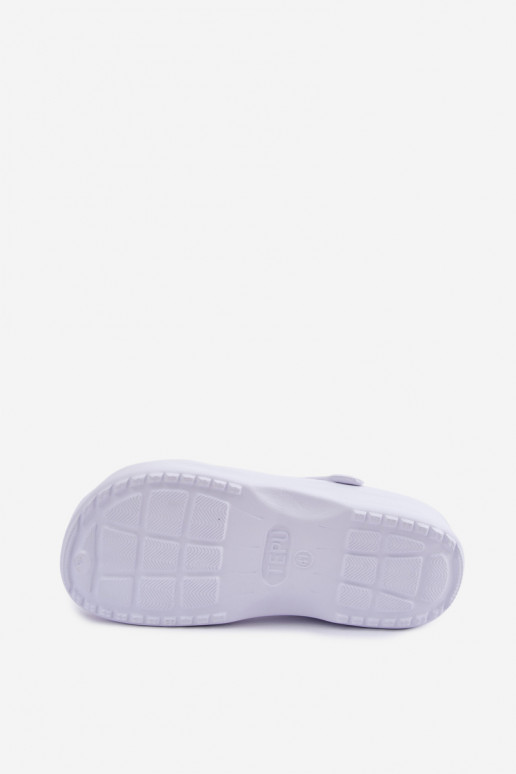 White lightweight men's slippers Adriah