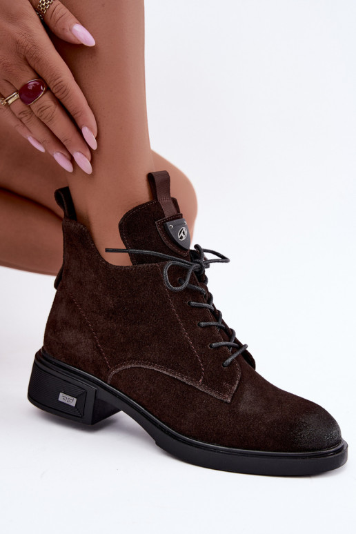 Faux suede insulated boots with ornaments Vinceza Czekolado
