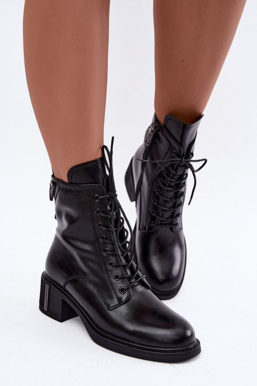Insulated ankle boots made of natural leather Vinceza black