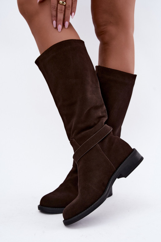 Faux suede knee-high boots with buckles Vinceza Czekolado