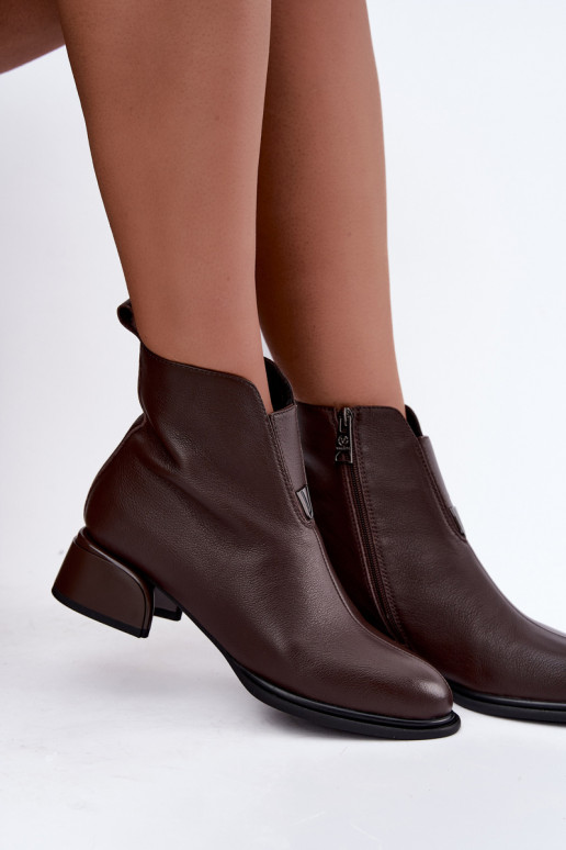 Natural leather insulated women's ankle boots with low heels Vinceza Czekolado