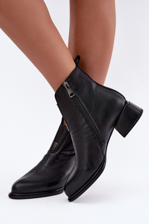 Natural leather insulated women's ankle boots with low heels Vinceza black