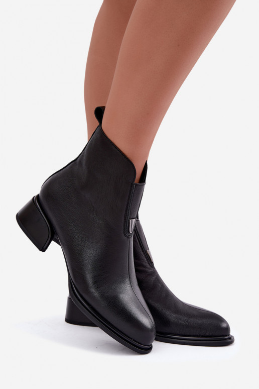 Natural leather insulated women's ankle boots with low heels Vinceza black
