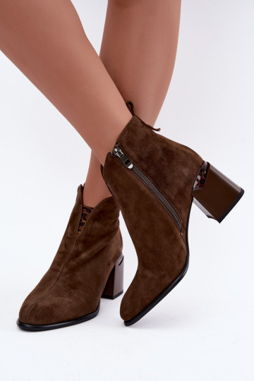 Faux suede warm ankle boots with heels in brown color Laverelle 2