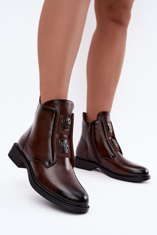 Women's insulated ankle boots on low heels with beautiful details in dark brown color Tavressa