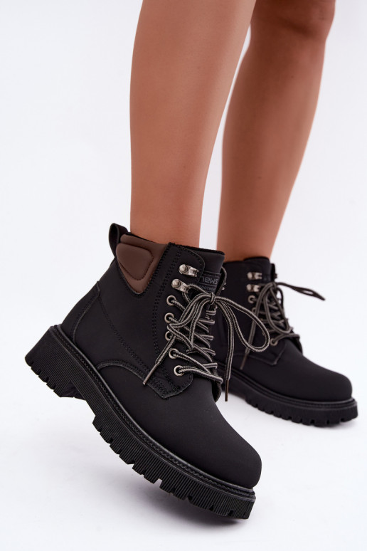 Insulated black women's shoes Sarvella