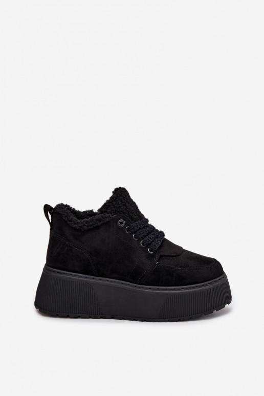 Women's snow boots on platform with fur in black color Luma