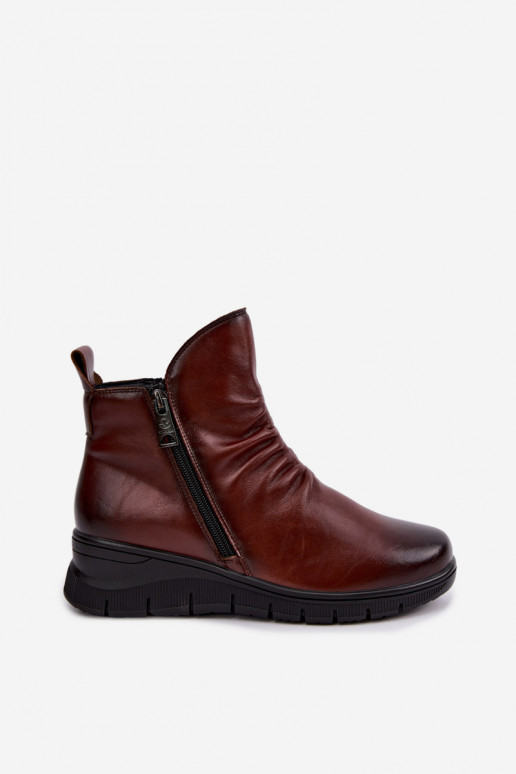 Warm ankle boots with platform and ruffles Vinceza 133117 brown