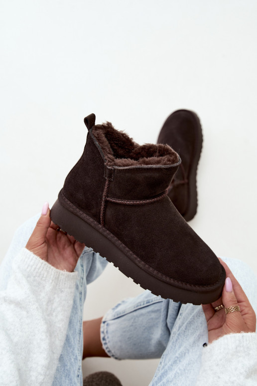 Snow boots made of faux suede with insulation and fur inside Vinceza 97961 chocolate