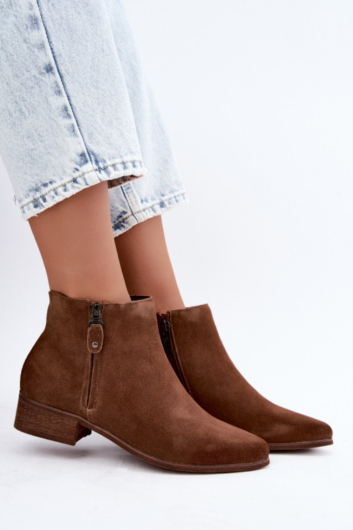 Leather suede low-heeled shoes Vinceza 133136 in brown color