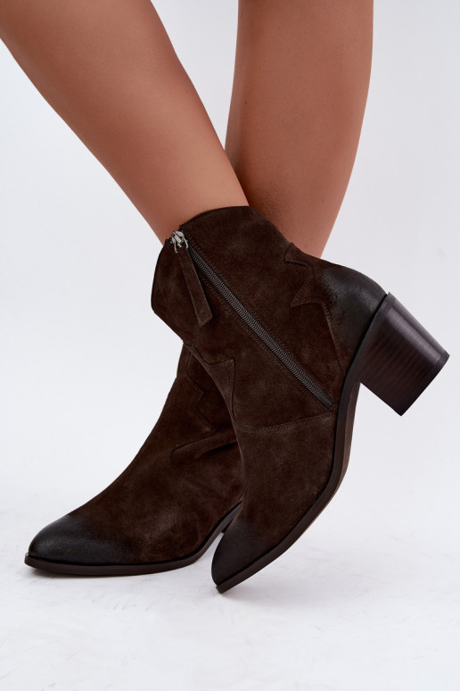 Leather suede cowboy-style insulated boots D&A CR62-3395 in dark brown color