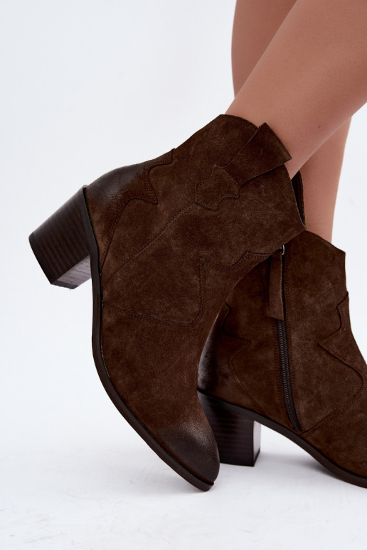 Leather suede cowboy-style insulated boots D&A CR62-3395 in chocolate color