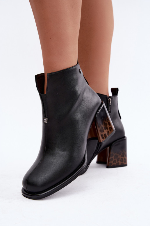 Faux leather women's insulated ankle boots with heels GOE UU2N4204 black