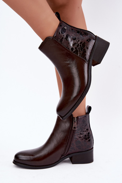 Faux leather insulated ankle boots with low heel Vinceza 133133 chocolate