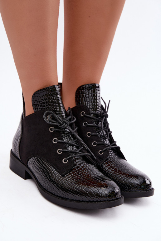 Insulated ankle boots with embossed design Vinceza 16524 black