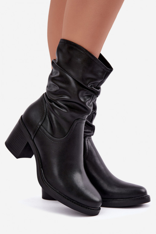 insulated ankle boots with ruffles and heels Sergio Leone BT-60 in black