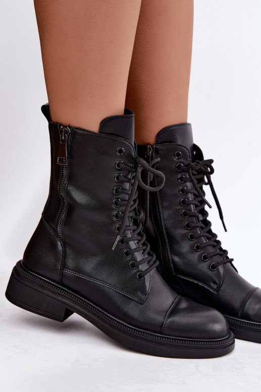 Leather insulated ankle boots type boots in black Vinceza 86443