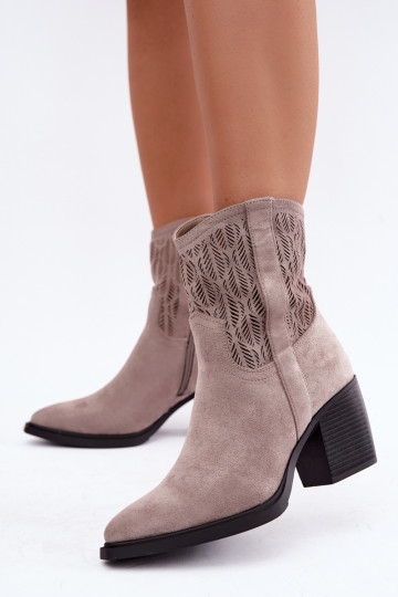 Ankle boots with cut-out elements insulated in sand Salinae 2