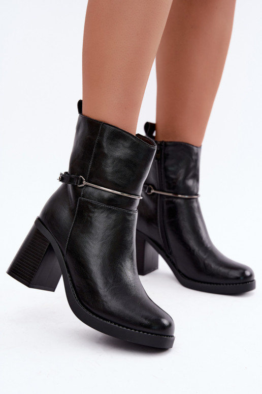 Leather women's ankle boots insulated with heels and decorated heels in black Gracelle