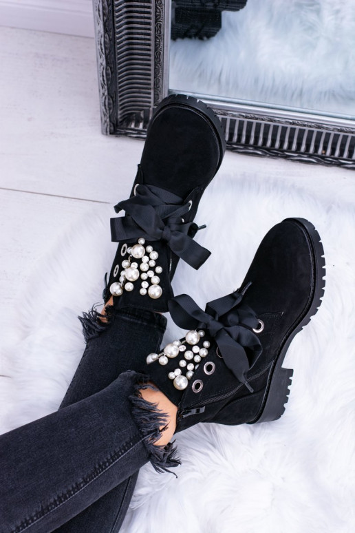 Šiltie aulinukai su dirbtiniais perliukais ir kaspinu juodos spalvos Perla