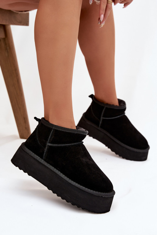 Women's snow boots in faux suede black
