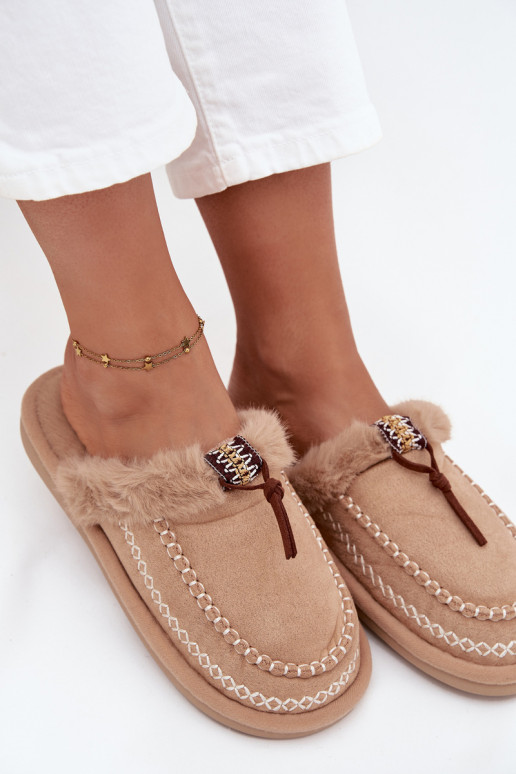 women's slippers with fur and embroidered rings in sand color Perivelle