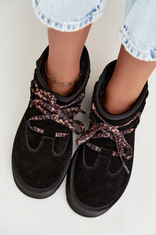 Black faux suede snow boots with platform and stylish details GOE UU2N4919