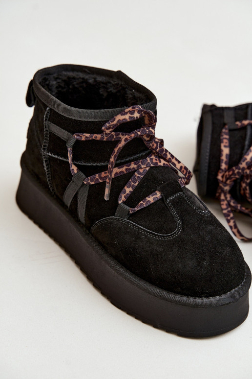 Black faux suede snow boots with platform and stylish details GOE UU2N4919