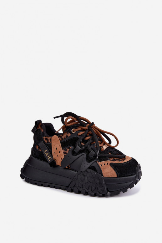 Czarne sneakersy z sztucznego zamszu z platformą i detalami w panterkę GOE UU2N4017