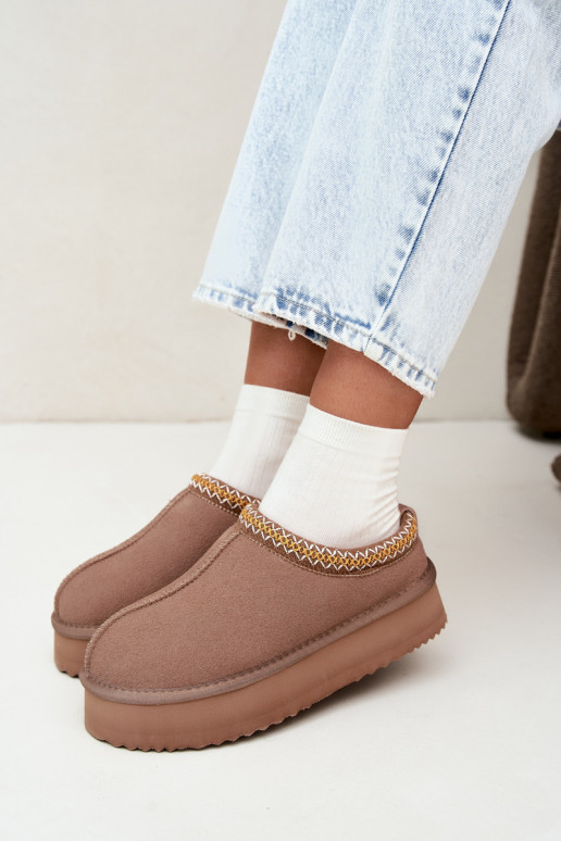 Faux suede snow boots with decorative stripe Vinceza 97972 sand