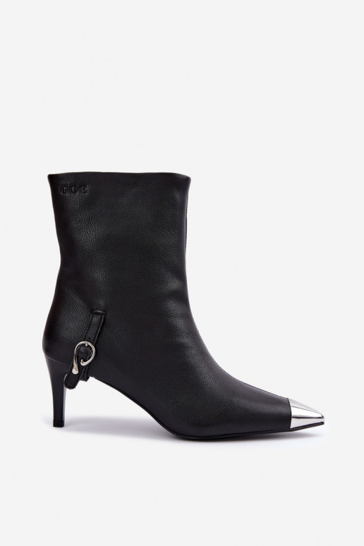 Warm leather ankle boots with slim heels GOE UU2N4226 black