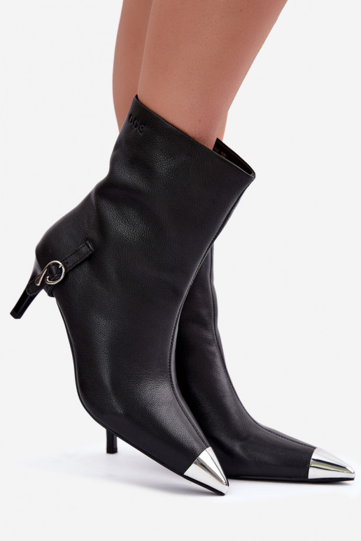 Warm leather ankle boots with slim heels GOE UU2N4226 black