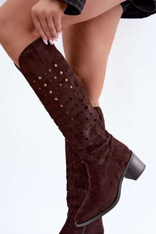 Knee-high boots with perforated elements Kireya chocolate