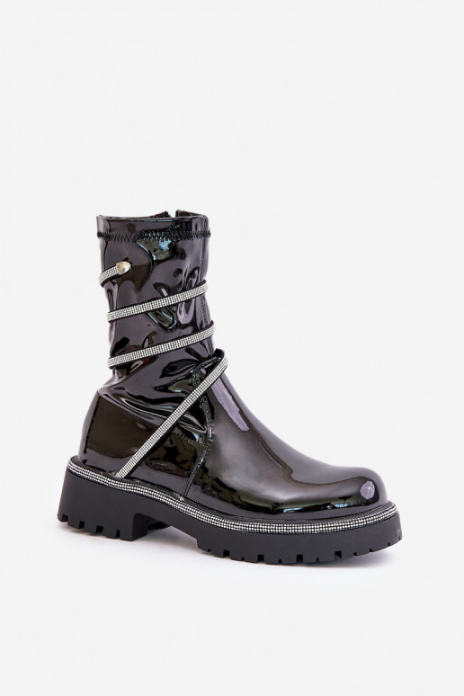Patent ankle boots with decoration in black Kikizelle