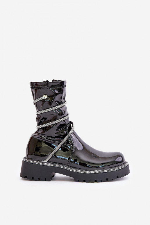 Patent ankle boots with decoration in black Kikizelle