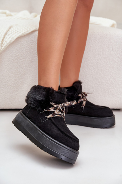Low snow boots with platform and fur in black Neathren