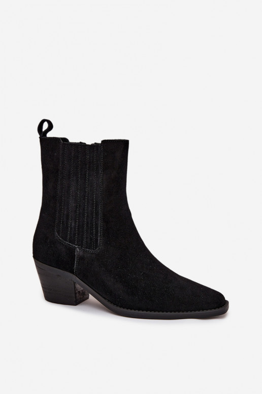 Faux suede ankle boots with insulation inside, in black Arelia