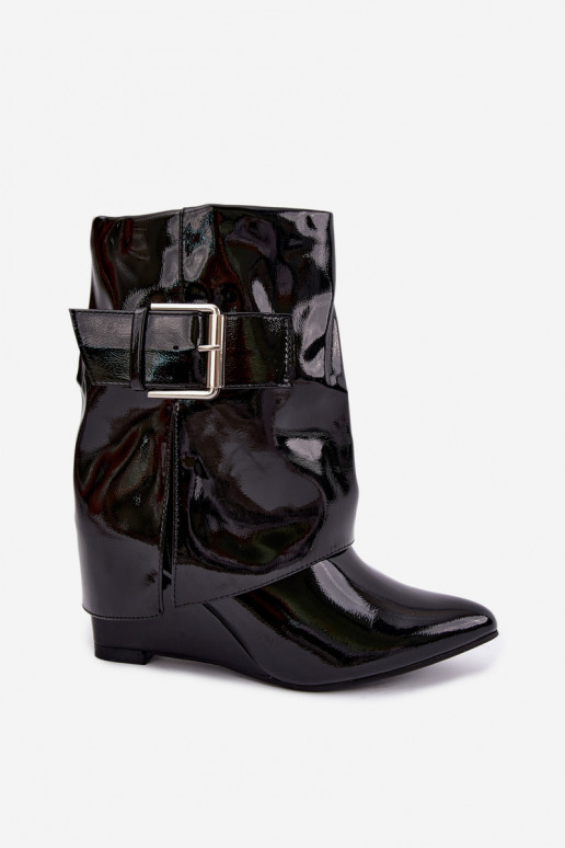 Patent ankle boots with platform and buckles in black color Vortinia