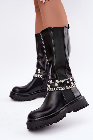 Warm knee-high boots with platform and chains in black Doremi 2