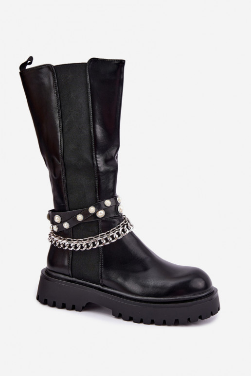 Warm knee-high boots with platform and chains in black Doremi