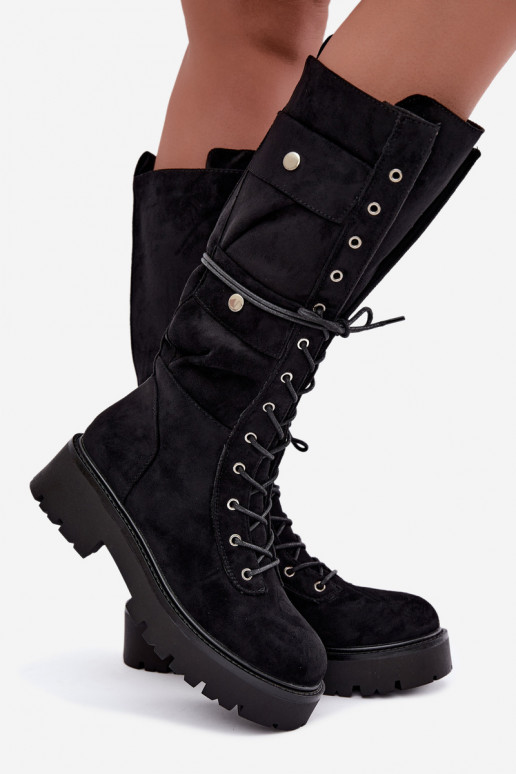 Warm knee-high boots with platform and laces in black Cressida