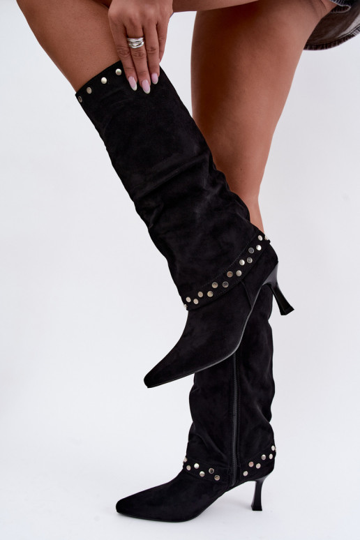 Black insulated long boots with decoration Tai turiris