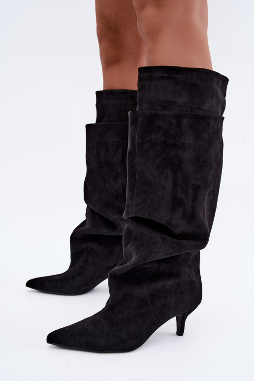 Orielle warm long boots with ruffles and heels in black