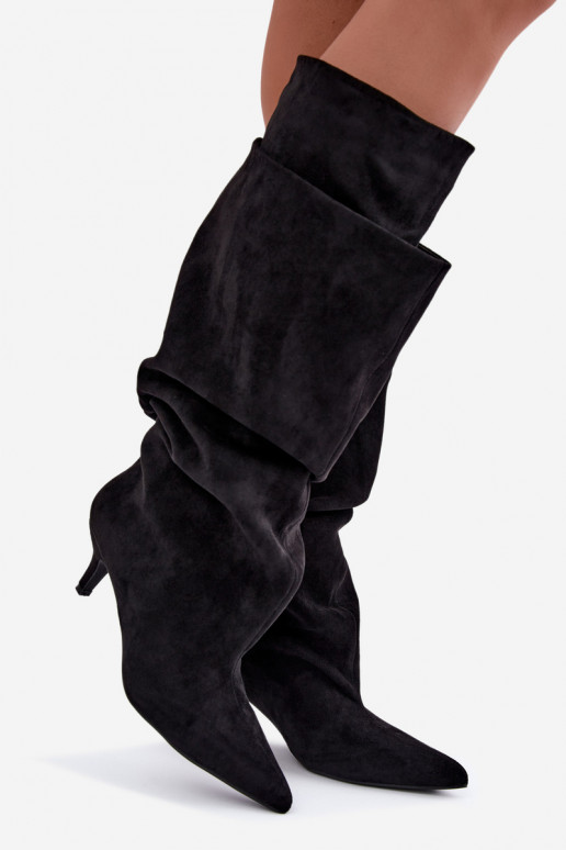 Orielle warm long boots with ruffles and heels in black