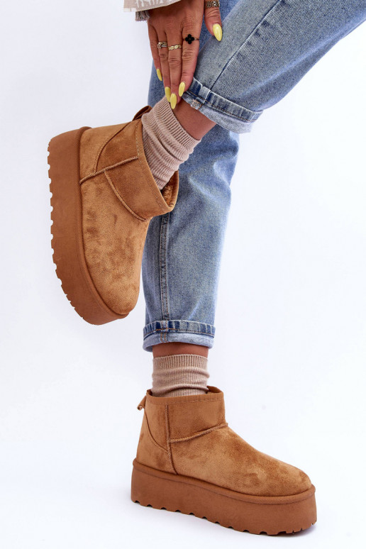 Brown faux suede snow boots on platform Corcoran