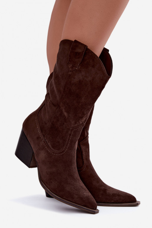 Warm cowboy-style ankle boots with heels in chocolate color Serenza