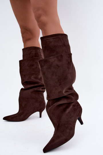 Warm knee-high boots with ruffles and heels in chocolate color Oriellea 2
